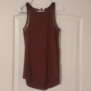 Kohls medium maroon tank top